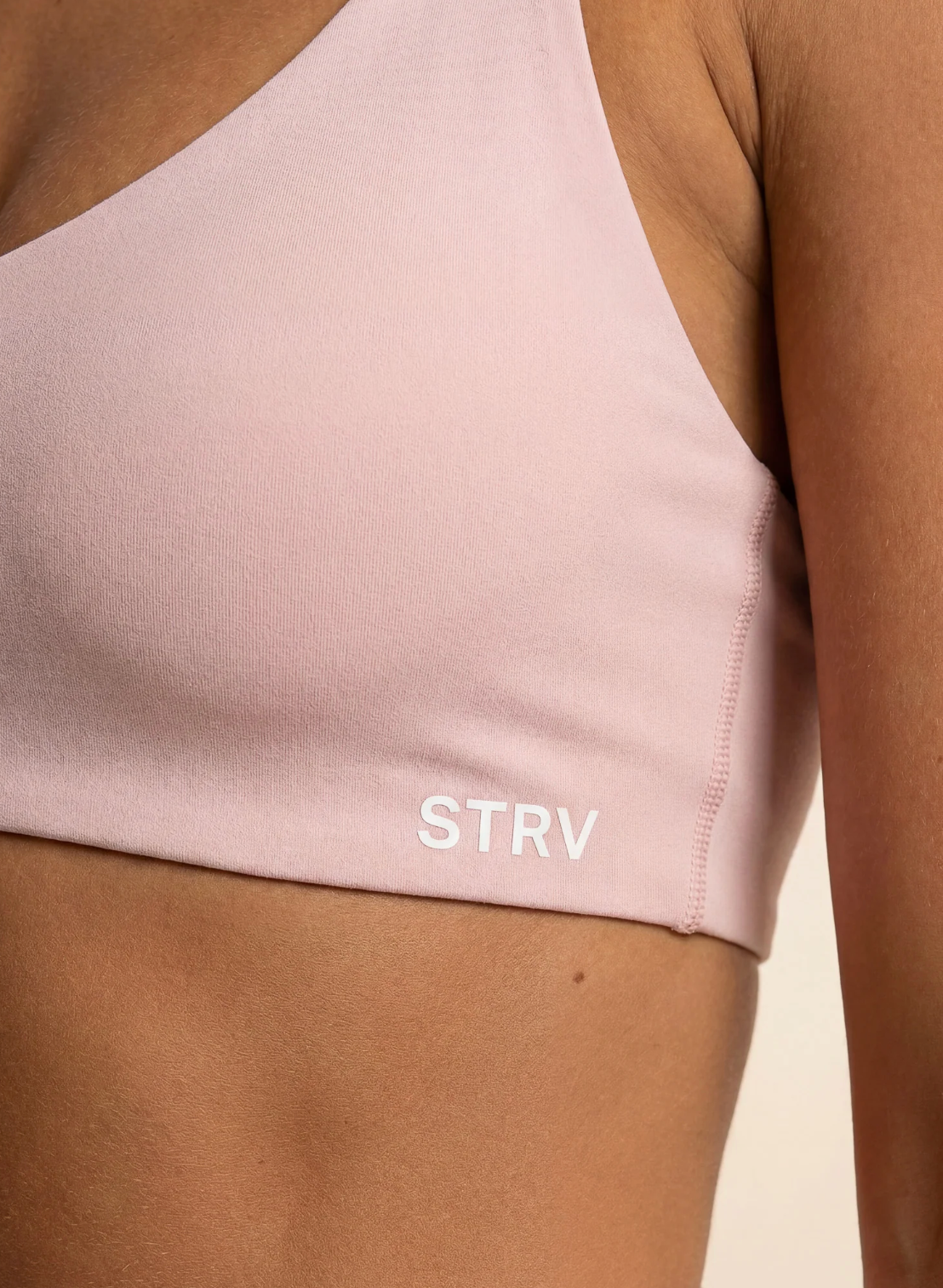 STRV - SOFT POWER SPORTS BRA (BLUSH PINK)
